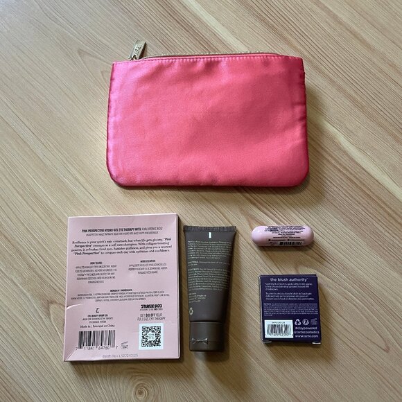 Ipsy Glam Bag, Tarte Amazonian Clay Blush - Picture 2 of 3
